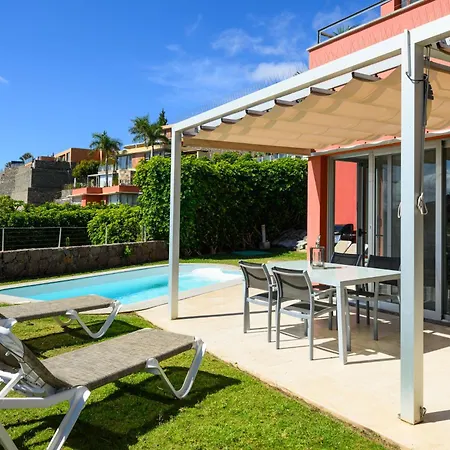 In Salobre With Private Pool & Stunning View Villa Maspalomas (Gran Canaria)